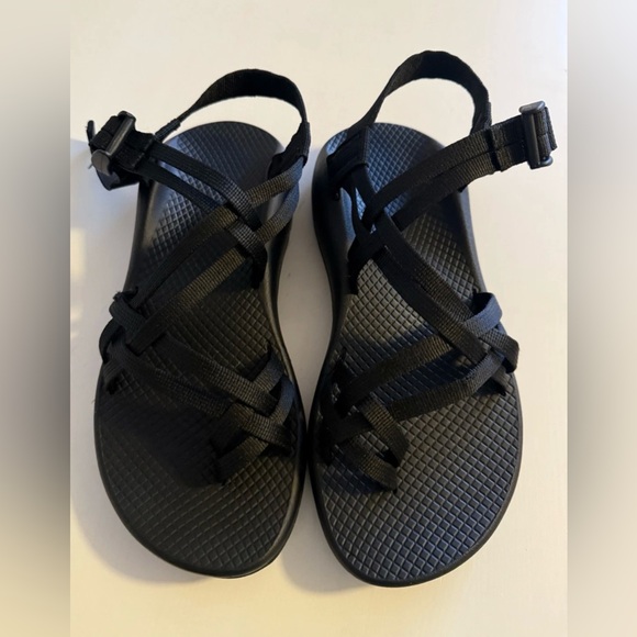 Chaco Women's ZX/2 Classic Sandals in Boost Black Size 8 - Picture 1 of 8